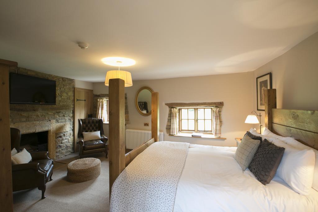 The Ebrington Arms Hotel Chipping Campden Room photo